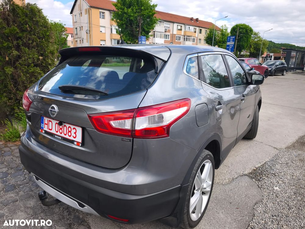 Nissan Qashqai 1.2 DIG-T N-Vision - 4