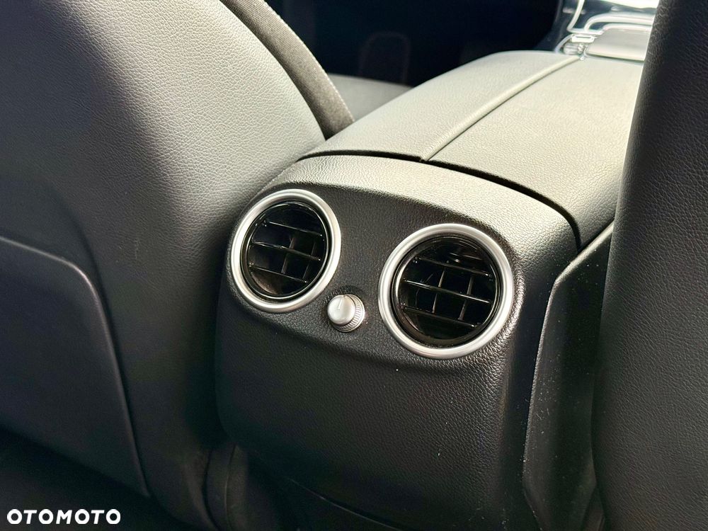 Mercedes-Benz GLC 200 d 4-Matic - 23