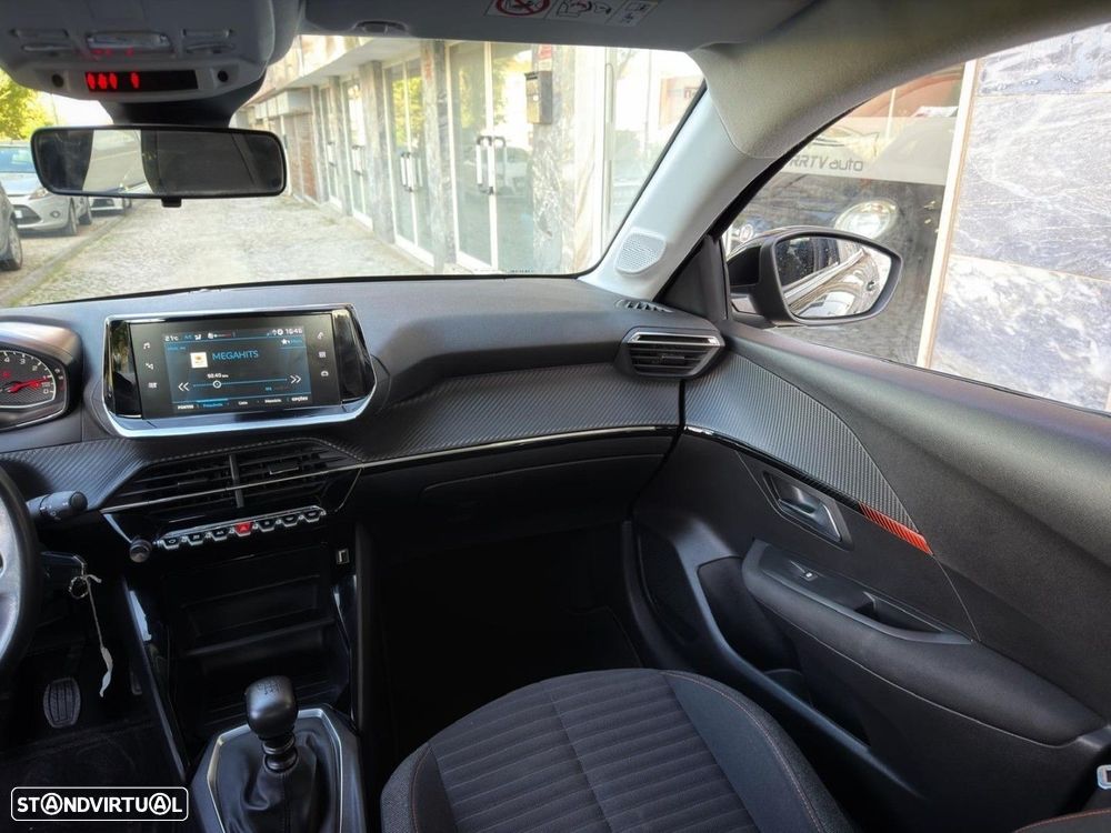 Peugeot 208 1.2 PureTech Active - 21