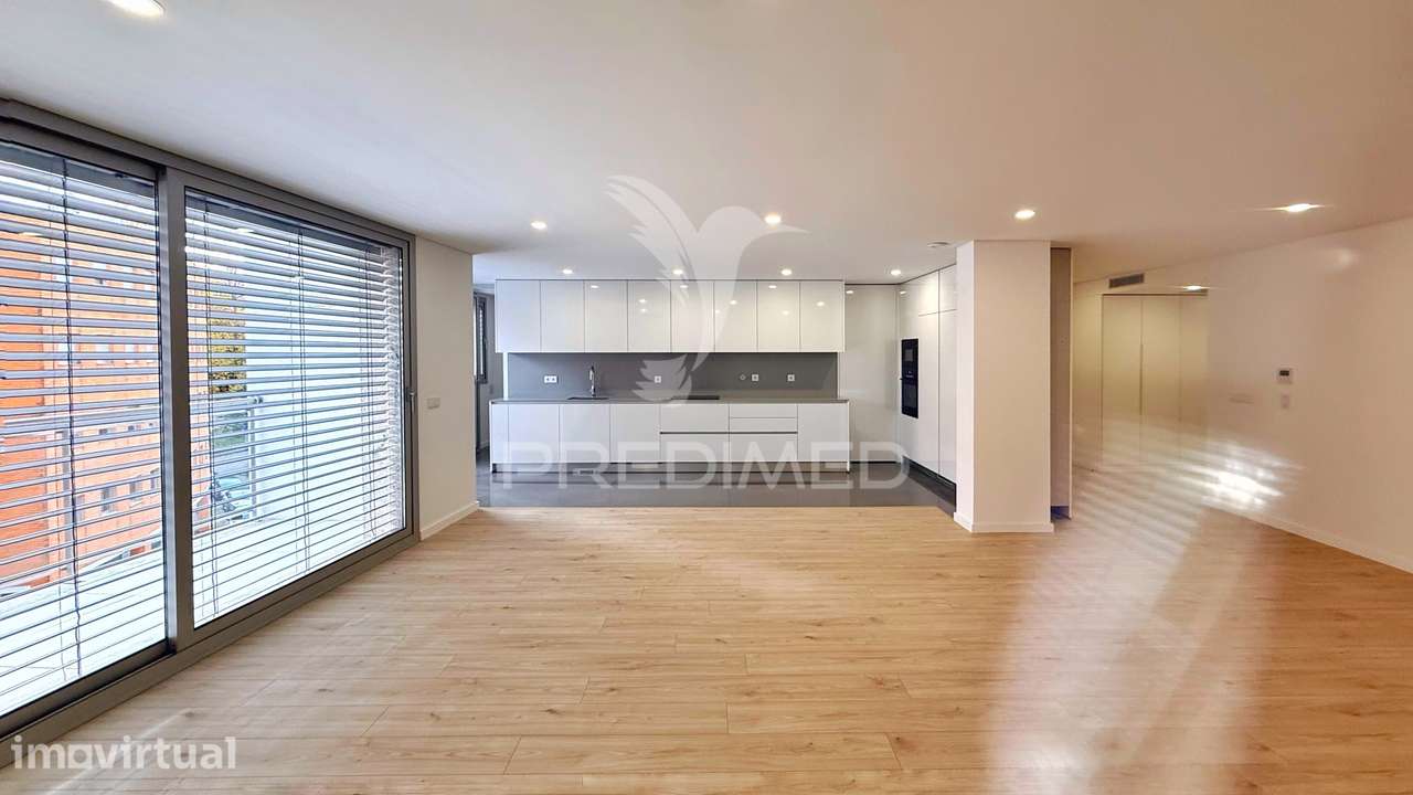 APARTMENTO T3 NOVO CENTRO JUNTO AOS BOMBEIROS -  NOVEMBRO 2026 - Grande imagem: 3/18
