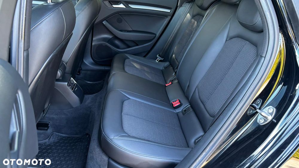 Audi A3 Sportback - 31
