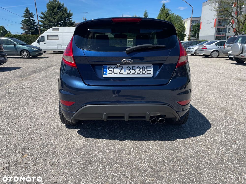 Ford Fiesta - 4