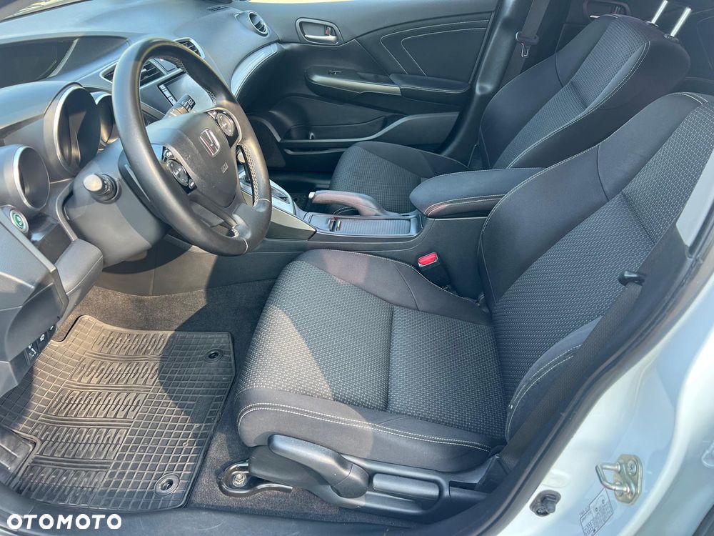 Honda Civic 1.8 Elegance (Honda Connect+) - 12