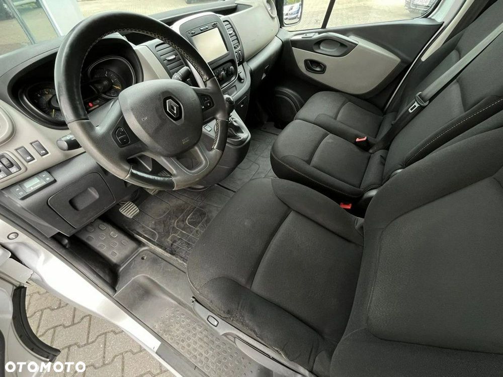 Renault Trafic - 18