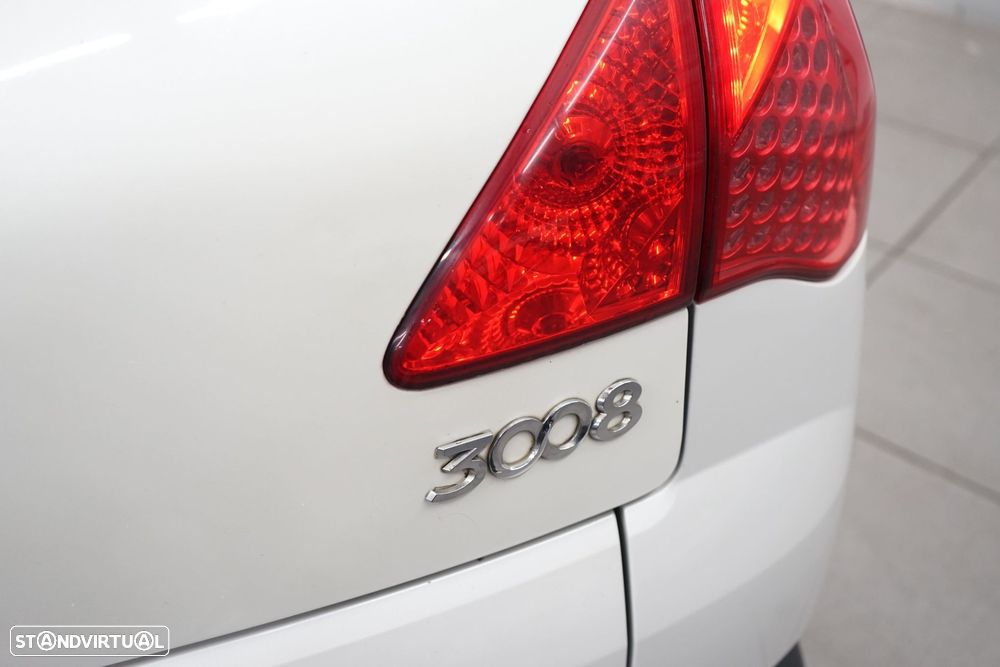 Peugeot 3008 1.6 HDi Allure - 14