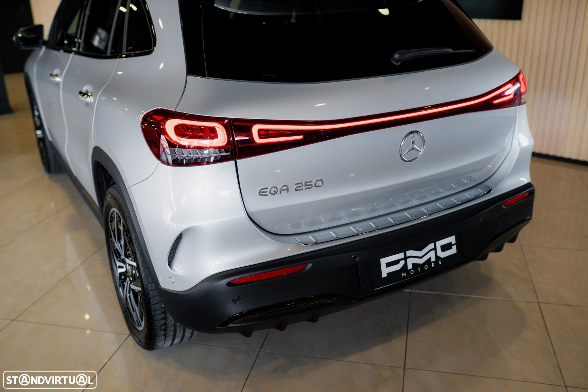 Mercedes-Benz EQA 250 AMG Line - 13