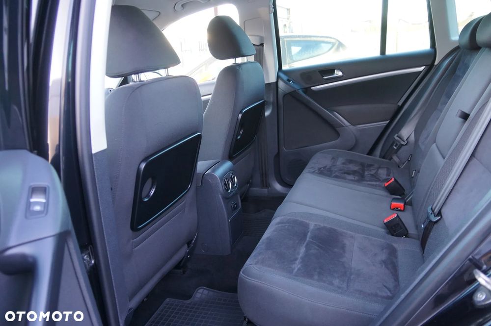 Volkswagen Tiguan 2.0 TDI DPF 4Motion Track & Field - 27