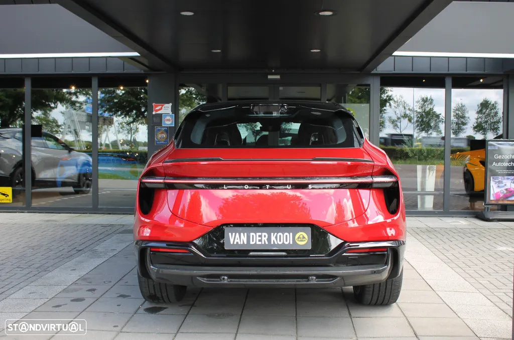 Lotus Eletre - 6