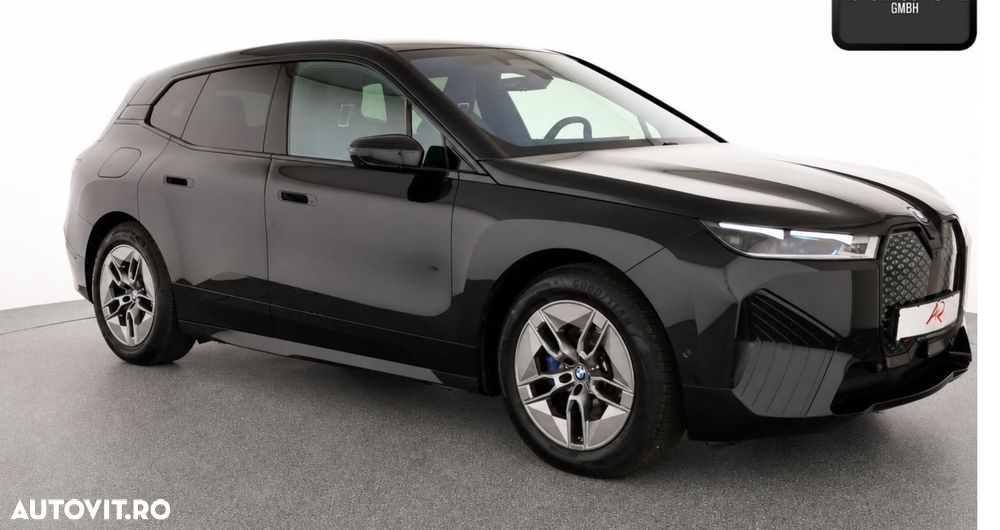 BMW iX - 7
