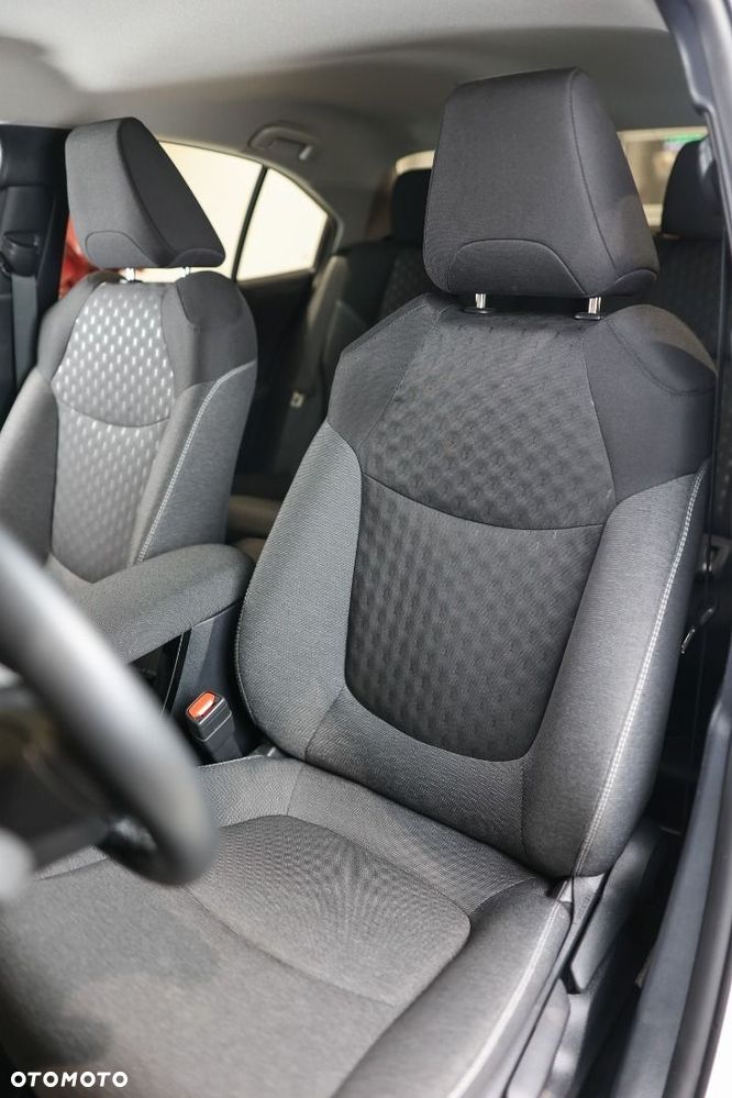 Toyota Corolla - 10