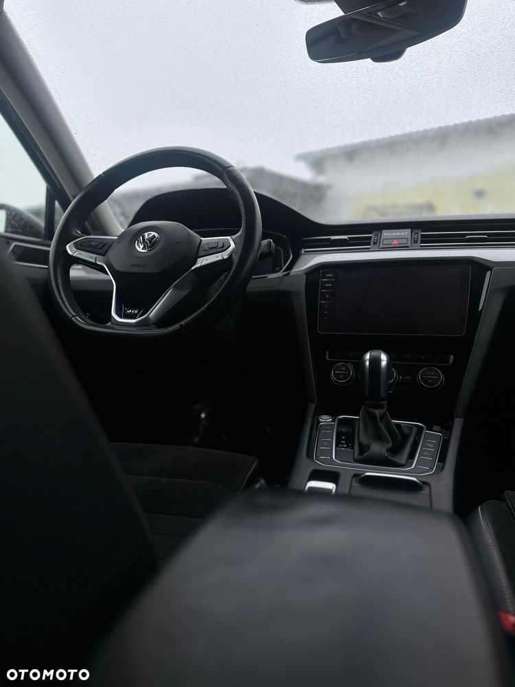 Volkswagen Passat 1.4 TSI DSG BlueMotion Technology Exclusive - 36