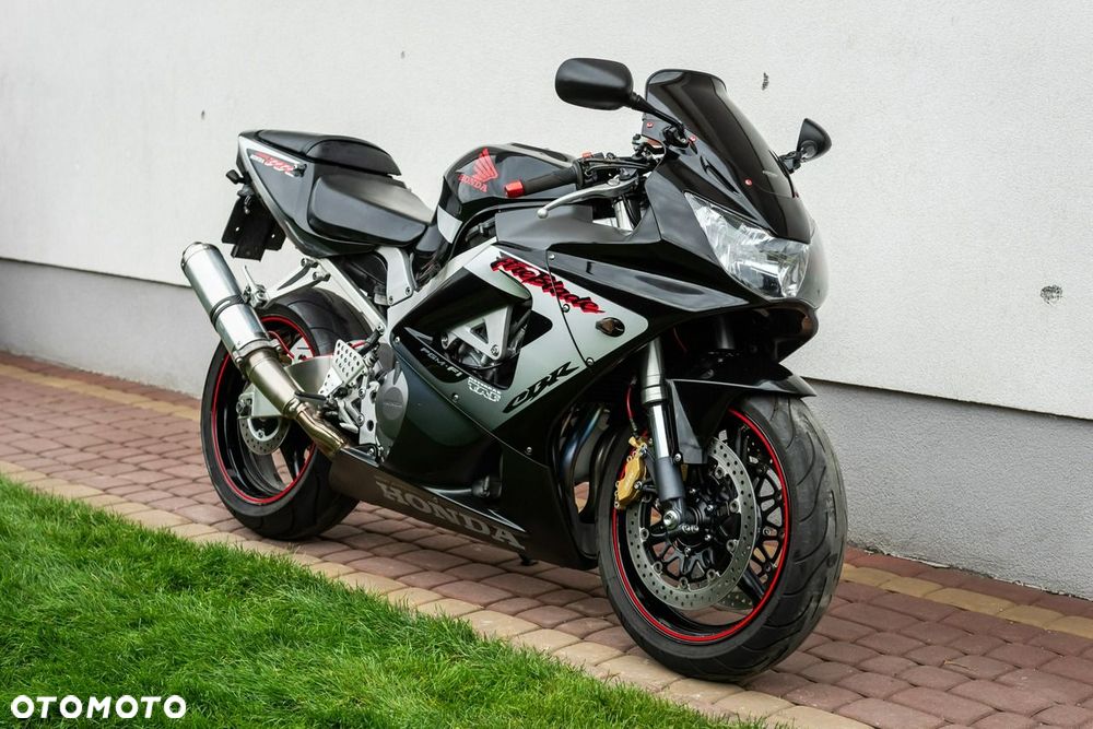Honda CBR - 1