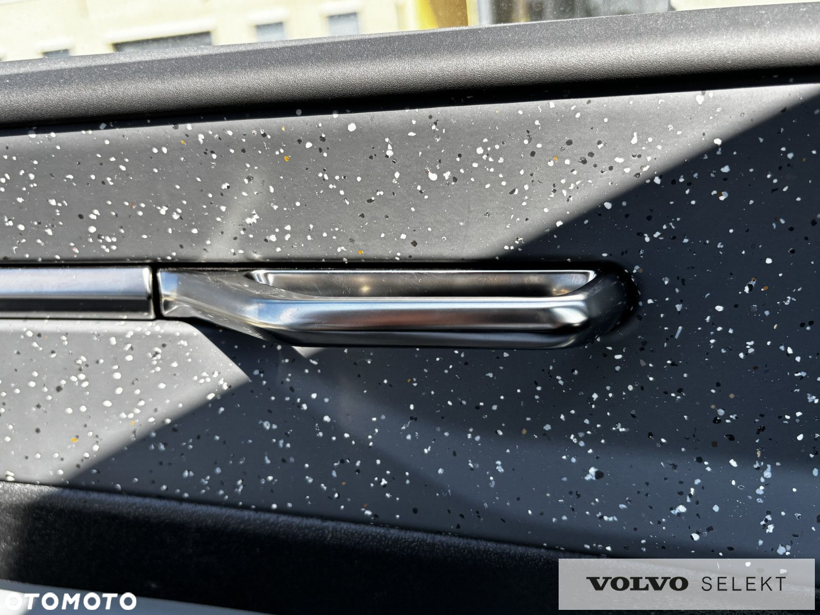 Volvo EX30 - 12