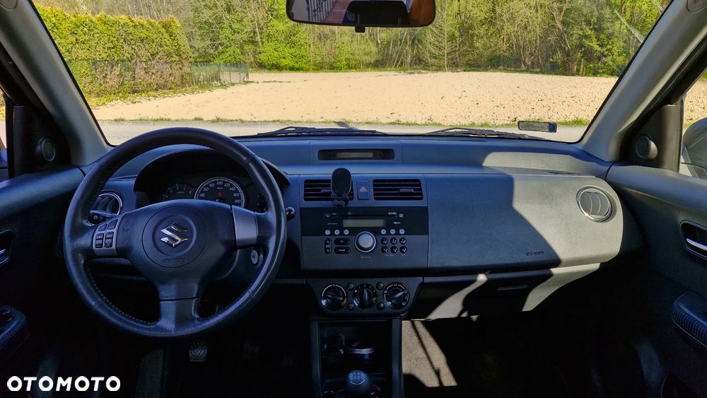 Suzuki Swift 1.3 GS / Premium 4WD - 7