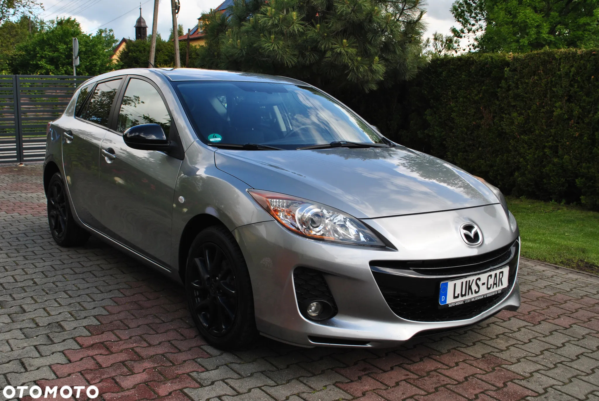 Mazda 3 1.6 Exclusive + - 12
