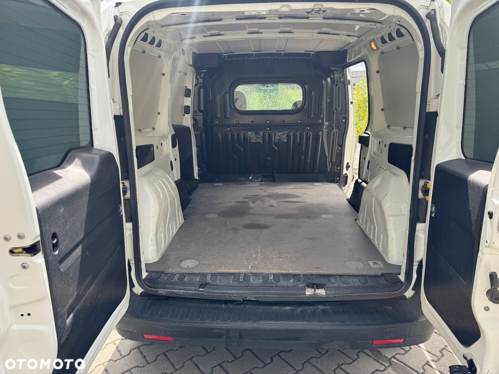 Fiat Doblo - 10