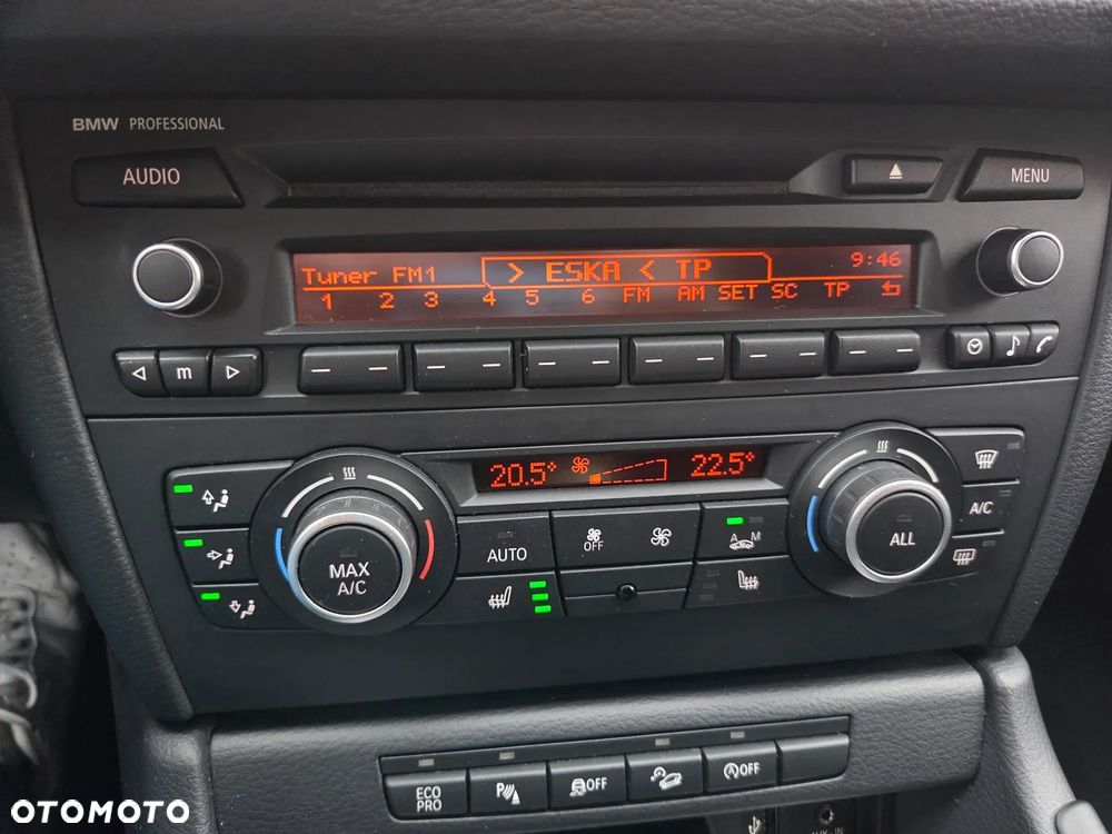 BMW X1 xDrive18d xLine - 32