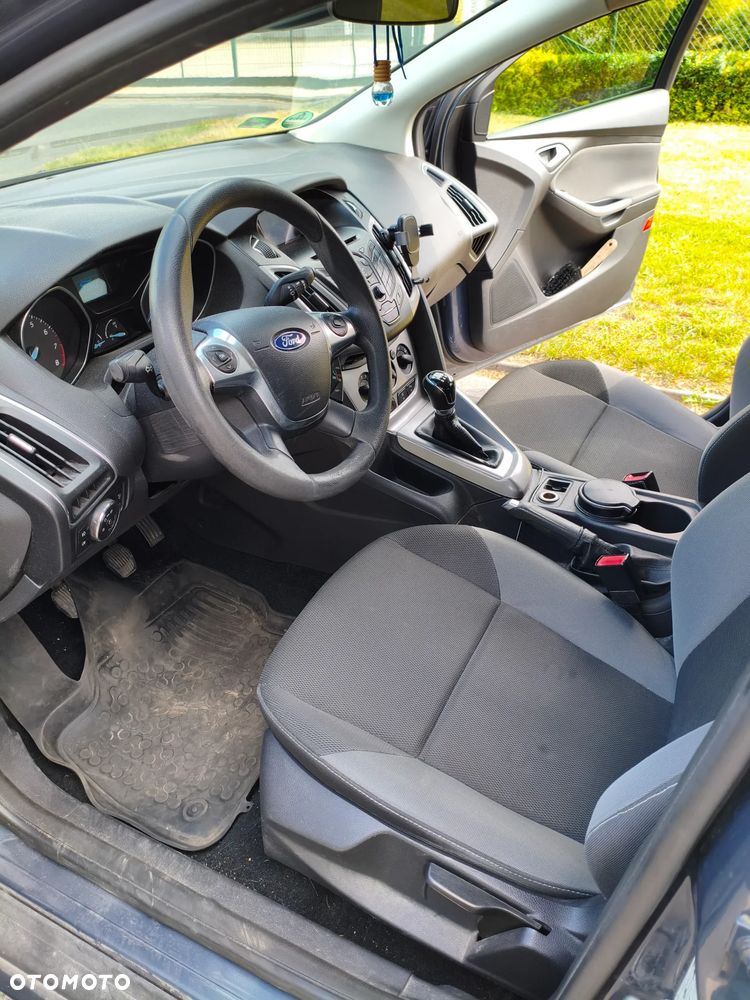 Ford Focus 1.6 Ambiente Start - 7