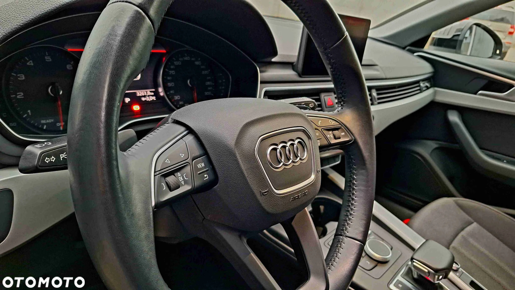 Audi A4 35 TFSI S tronic - 19