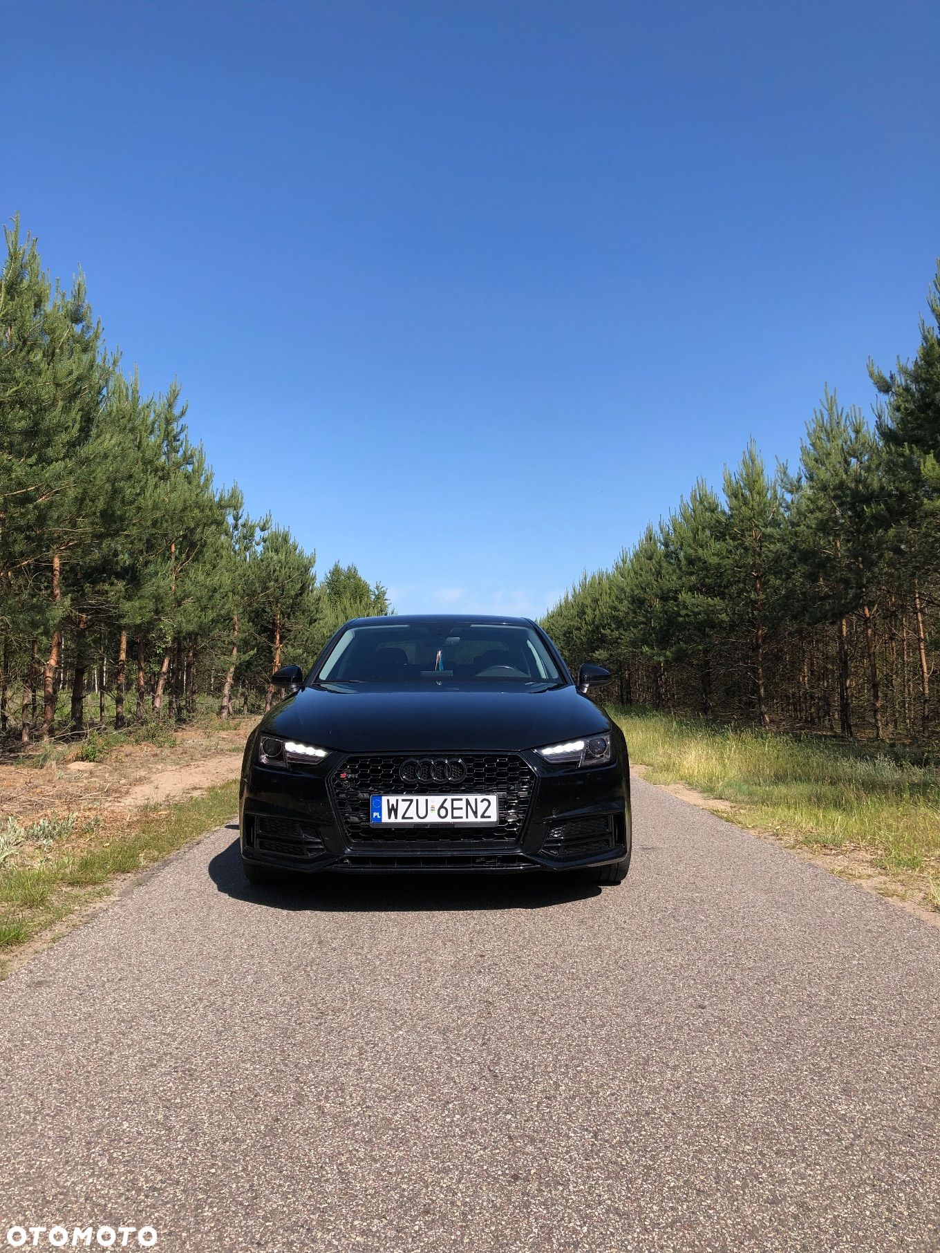 Audi A4 2.0 TDI S tronic - 1
