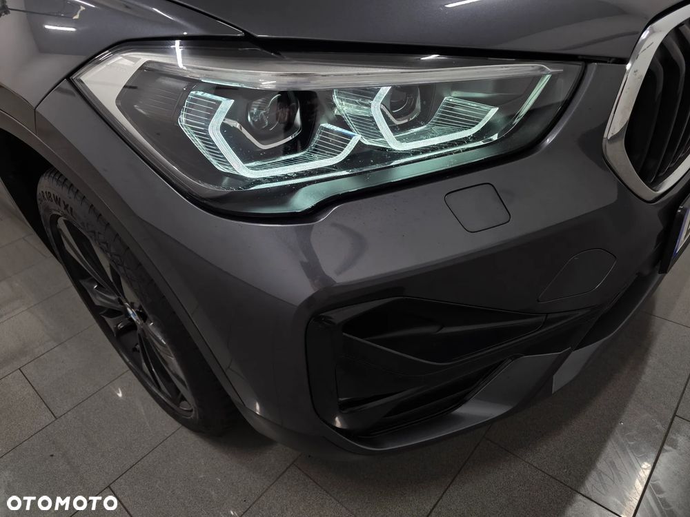 BMW X1 sDrive18d M Sport sport - 29