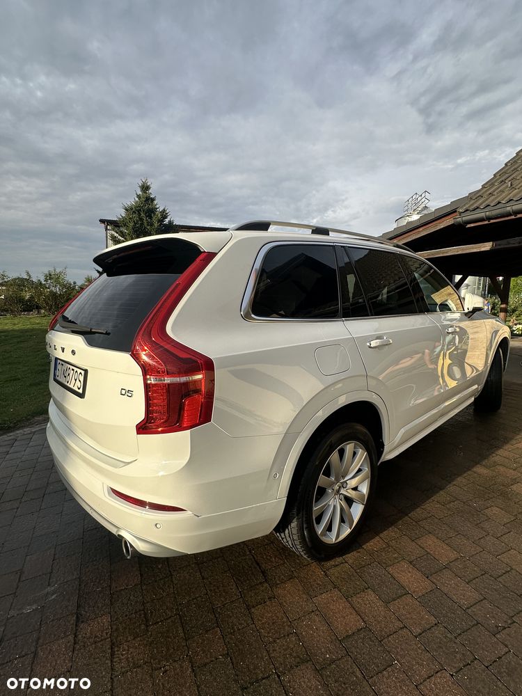 Volvo XC 90 D5 SCR AWD Momentum - 9