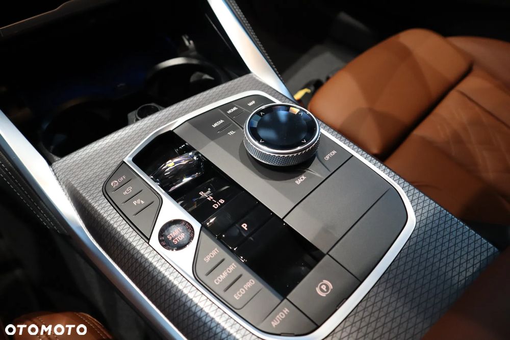 BMW i4 83.9kWh M50 xDrive - 26