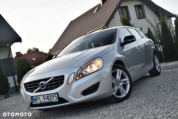 Volvo V60 D3 Geartronic Momentum