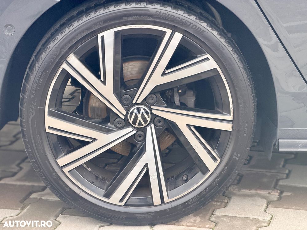 Volkswagen Golf 1.5 eTSI OPF DSG R-Line - 5