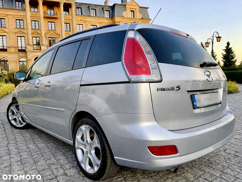Mazda 5 2.0 Exclusive + - 3