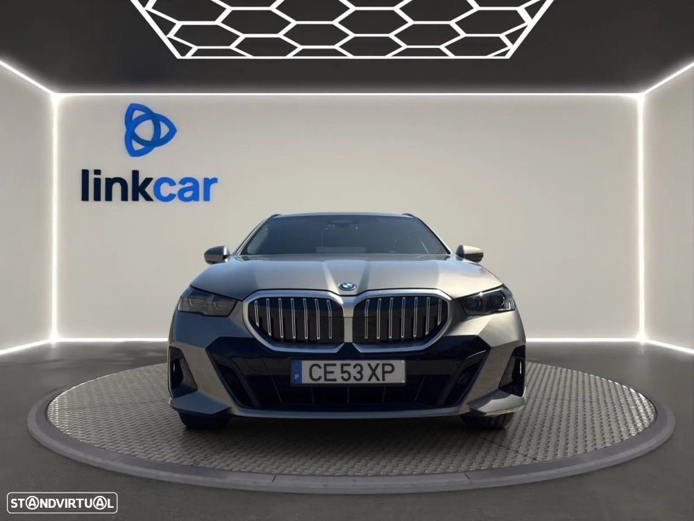 BMW 530 e Pack Desportivo M Pro - 3