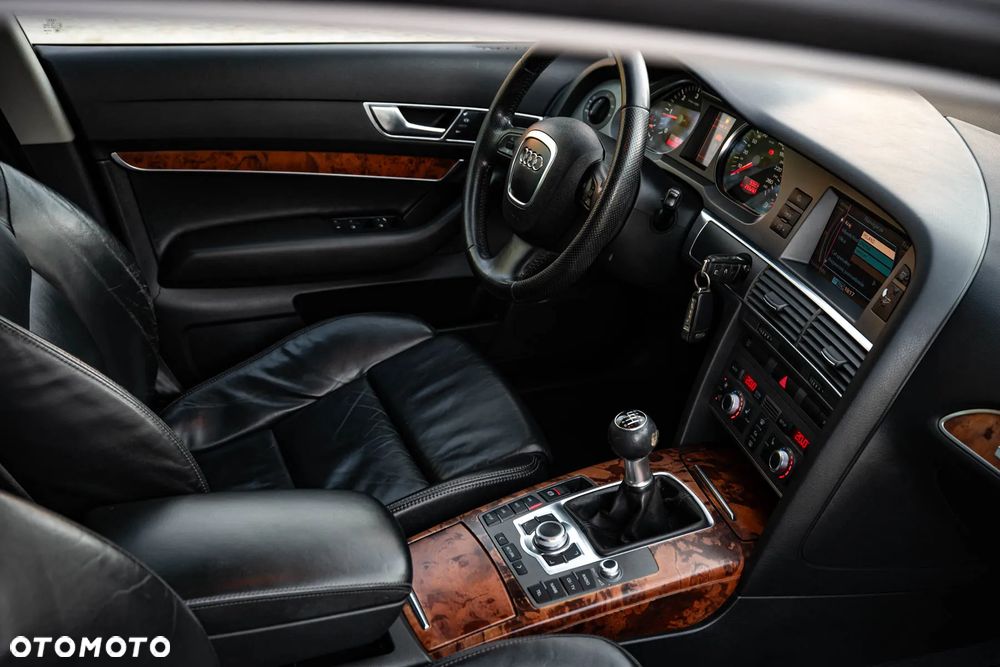 Audi A6 Avant 3.0 TDI quattro - 32