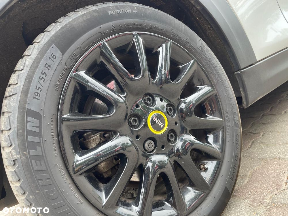 MINI Cooper SE Trim M - 38