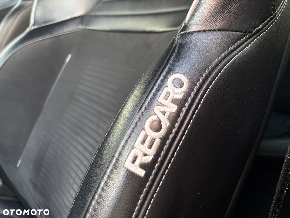 Ford Focus 2.3 EcoBoost ST-3 - 27