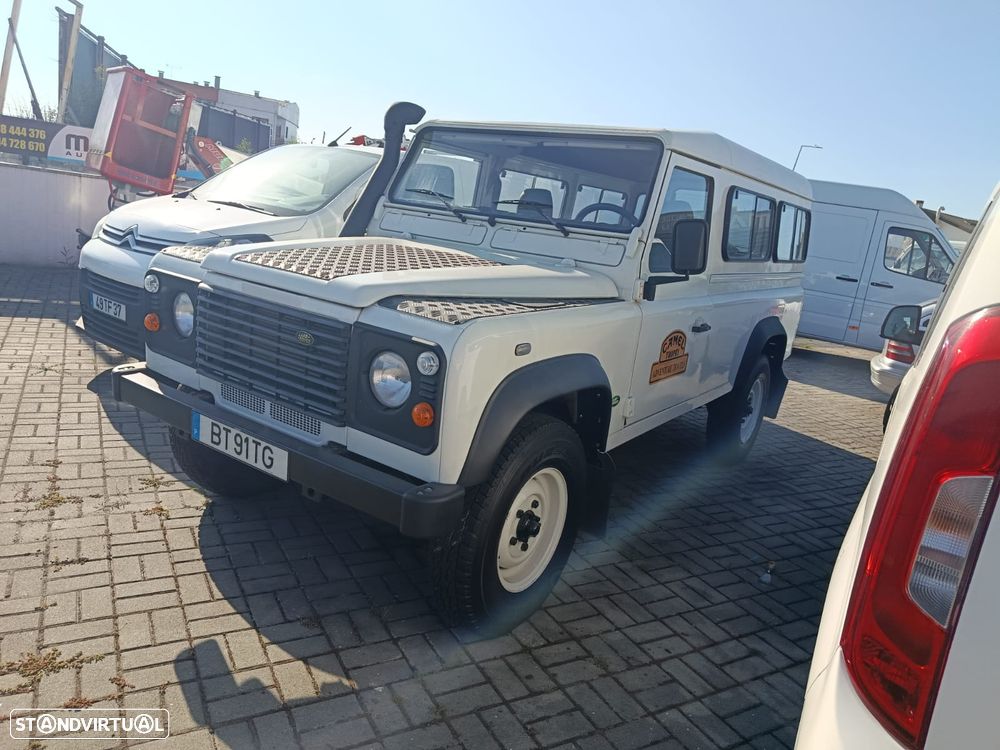 Land Rover Defender - 5