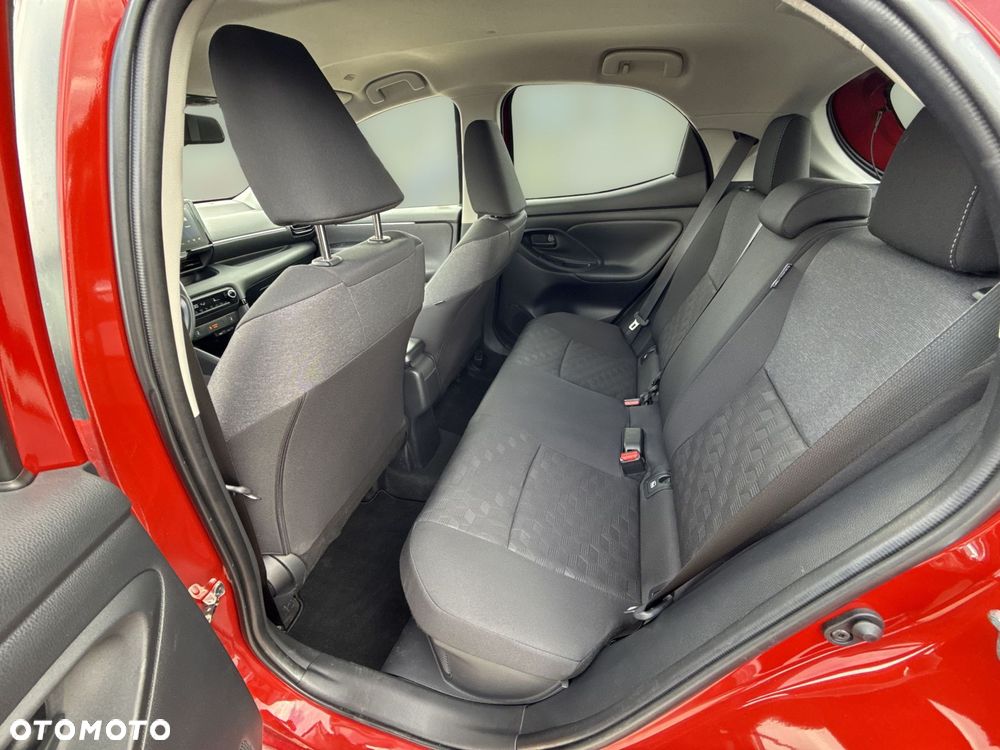Toyota Yaris Hybrid 1.5 Style - 11