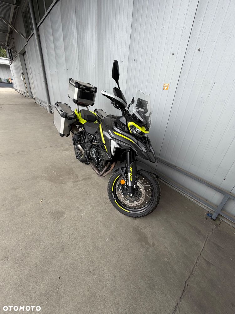 Benelli TRK 702X - 2