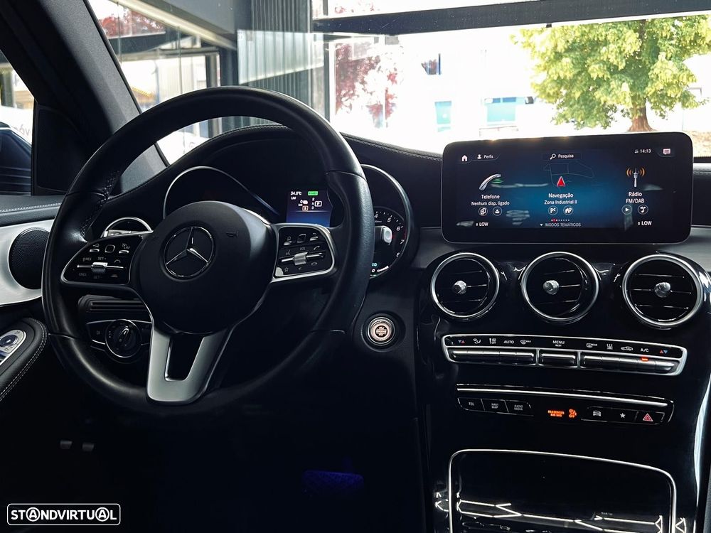 Mercedes-Benz GLC 300 e 4Matic - 22
