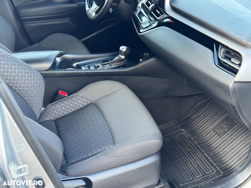 Toyota C-HR 2.0 Hybrid Business-Edition - 10