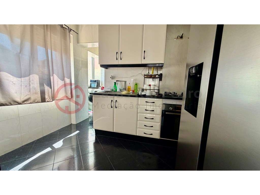 Apartamento T3, localizado nas Paivas - Grande imagem: 4/37