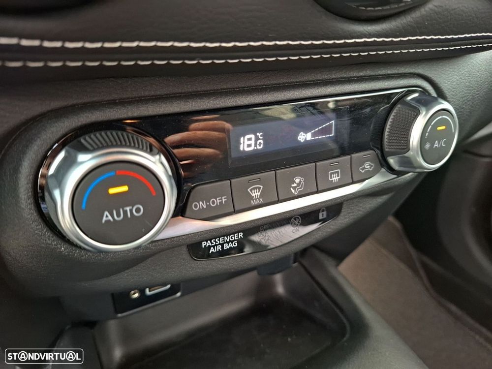 Nissan Juke 1.0 DIG-T N-Connecta NAV. DCT - 19