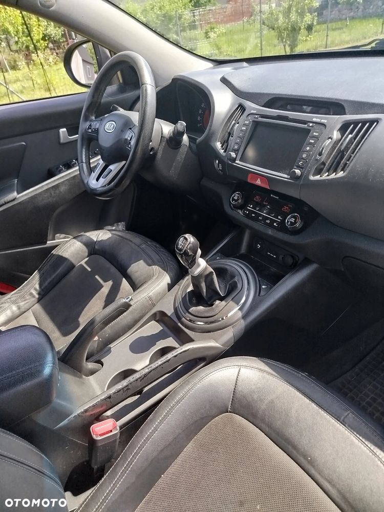 Kia Sportage 2.0 CRDI L - 8