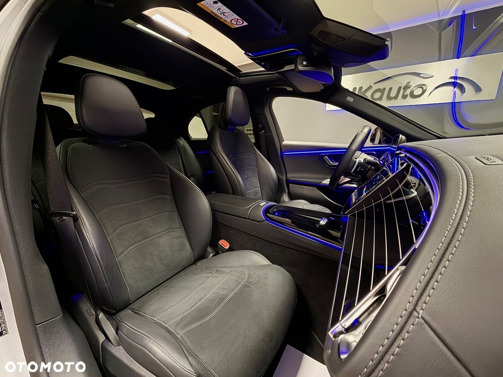 Mercedes-Benz Klasa E 220 d mHEV 4-Matic AMG 9G-Tronic - 26