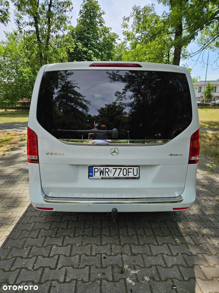 Mercedes-Benz Klasa V 250 (BlueTEC) d extralang 4Matic 7G-TRONIC - 4