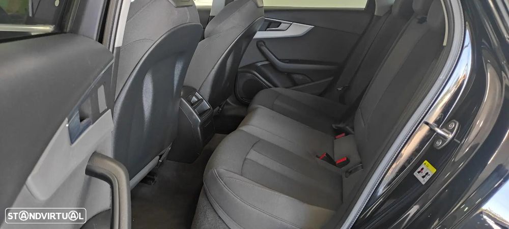 Audi A4 Avant 2.0 TDI S-line S tronic - 7
