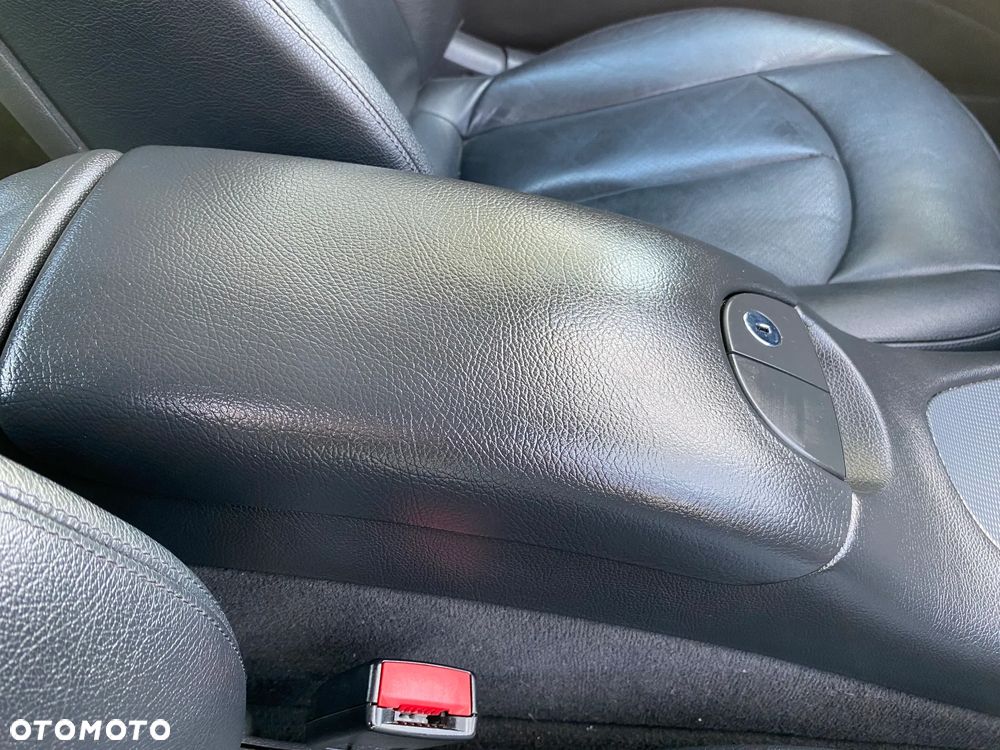 Mercedes-Benz CLK 200 Kompressor Avantgarde - 21