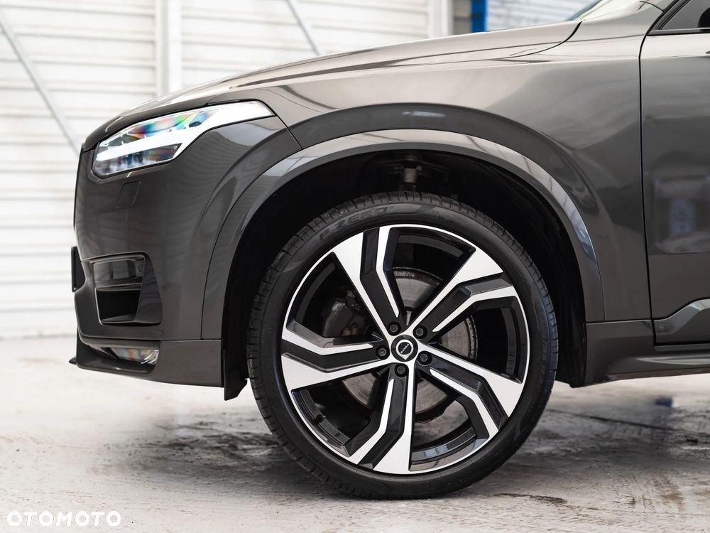 Volvo XC 90 B5 D AWD Ultimate Dark - 9