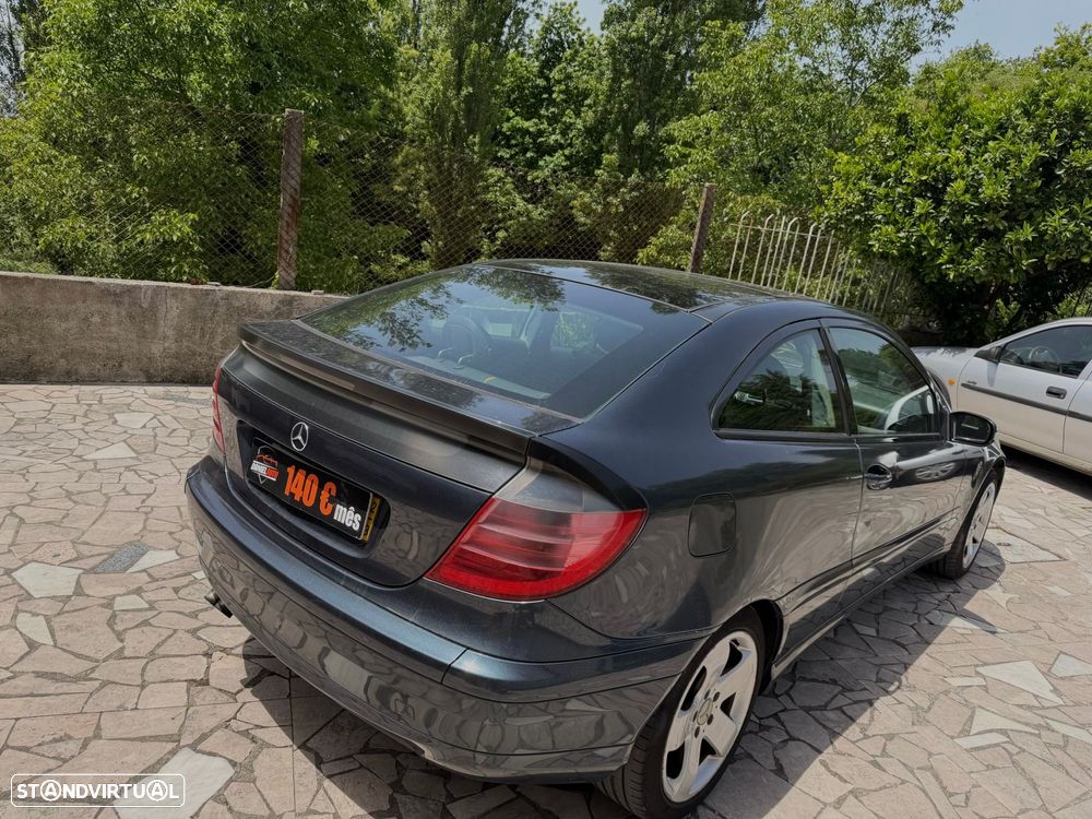 Mercedes-Benz C 220 - 40