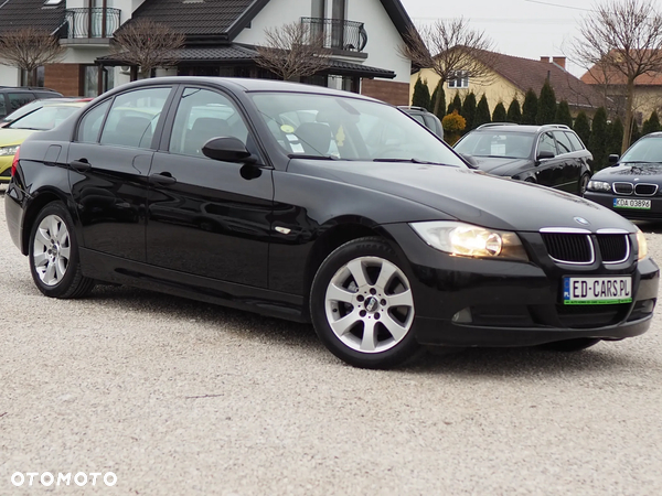 BMW Seria 3 318i