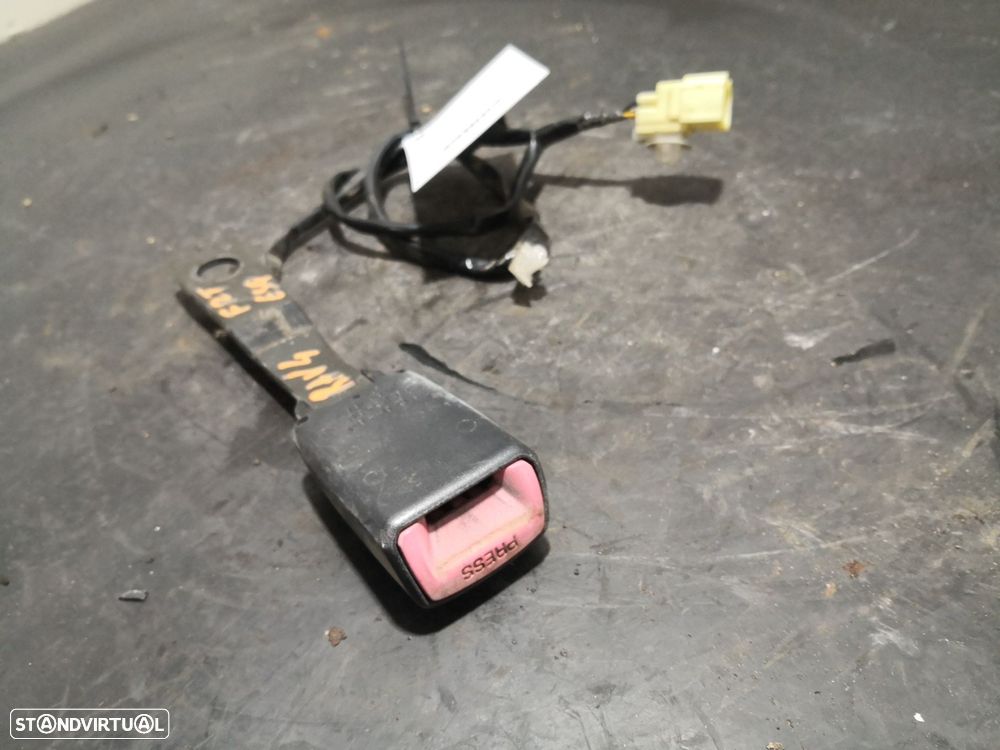 Engate Cinto Frente Esq Toyota Rav 4 Ii (_A2_) - 2